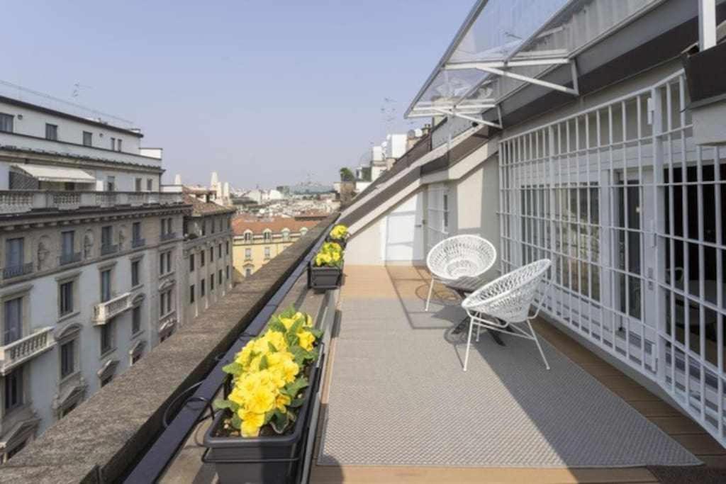 Milano Duomo Suite With Lovely Terrace Bagian luar foto